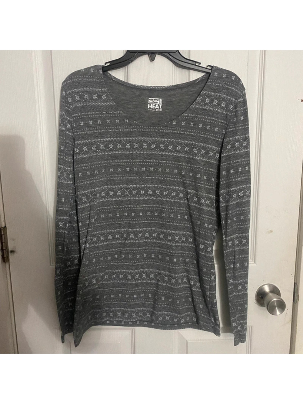 32 Degrees Gray Fair Isle Pajama Top womens L